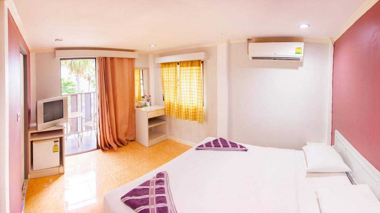 G.I Lodge Jomtien Beach Exteriör bild