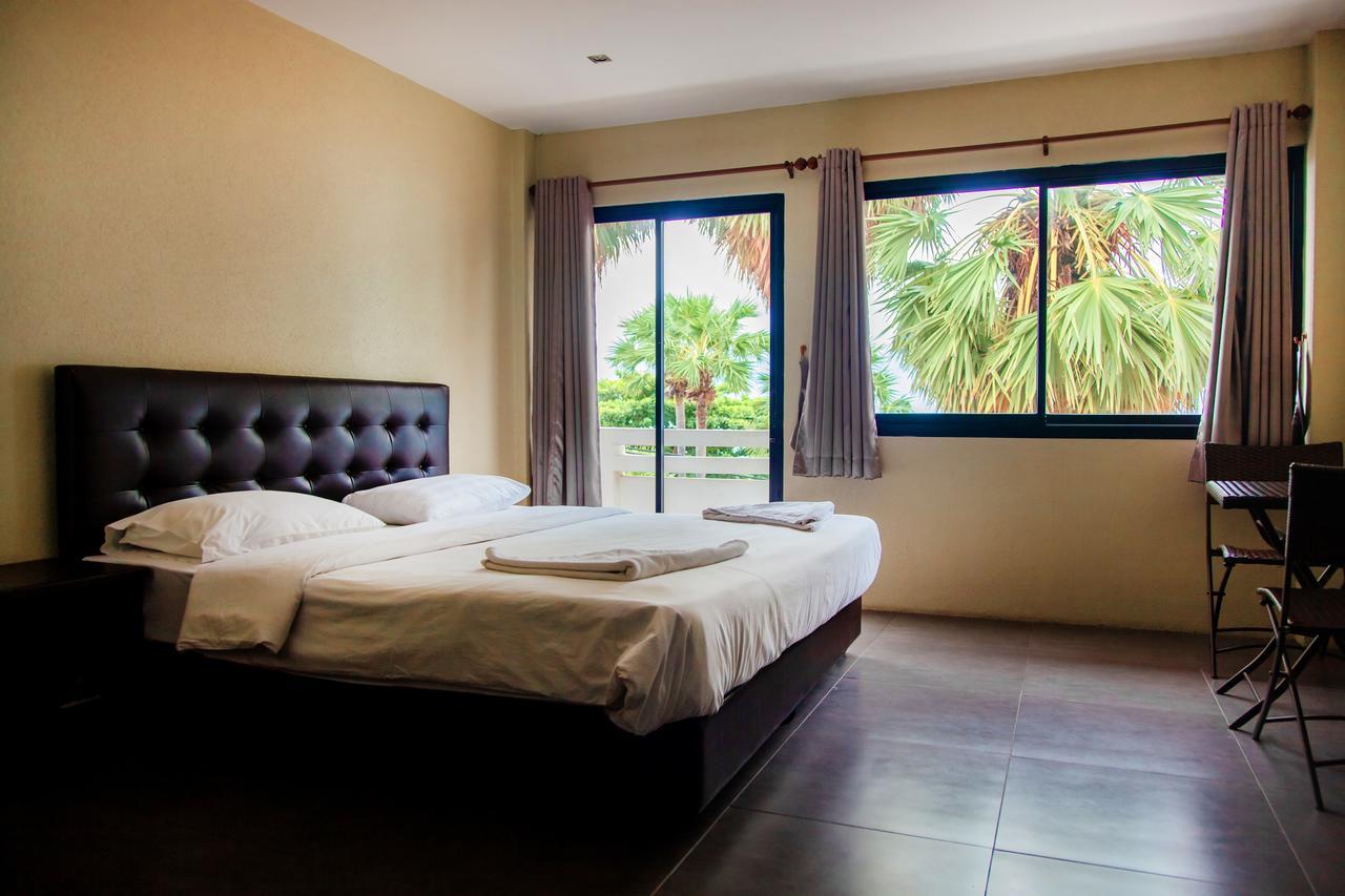 G.I Lodge Jomtien Beach Exteriör bild